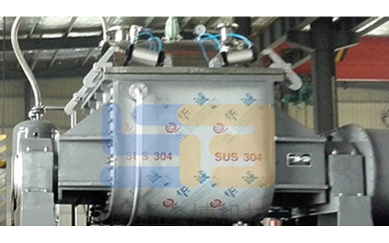 不銹鋼捏合機美縫劑生產(chǎn)設(shè)備清潔是否有必要？